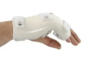 G-Force – Boxer Fracture Splint with MP Flexion Plastic / Foam Right Hand White X-Large – 52507