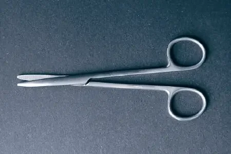 McKesson Argent – Dissecting Scissors Metzenbaum 5-1/2 Inch Length Surgical Grade Stainless Steel NonSterile Finger Ring Handle Straight Blunt Tip / Blunt Tip – 43-1-335