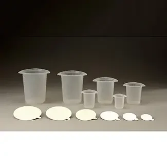Medegen Medical Products – Laboratory Beaker Tri-Pour Plastic 250 mL (8 oz.) – PB5935-250