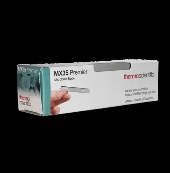 MX35 Premier – Microtome Blade Low Profile, PTFE Coated Stainless Steel, 0.25 mm, 34° Cutting Angle, 8 X 80 mm, Disposable – 3051835