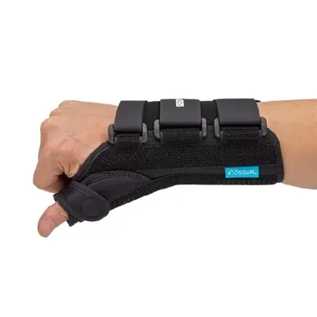 Ossur Formfit – Thumb Spica Ossur FormFit Medium D-Ring / Hook and Loop Strap Closure Left Hand Black – 3050-PL
