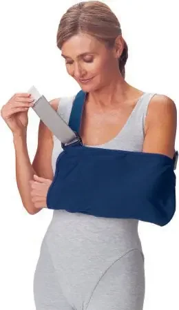 ProCare – Arm Sling Procare Hook and Loop Closure Medium – 79-84155