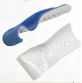 ProCare – Colles‘ Wrist Splint Padded Aluminum / Foam Right Hand Blue / White X-Small – 79-72122